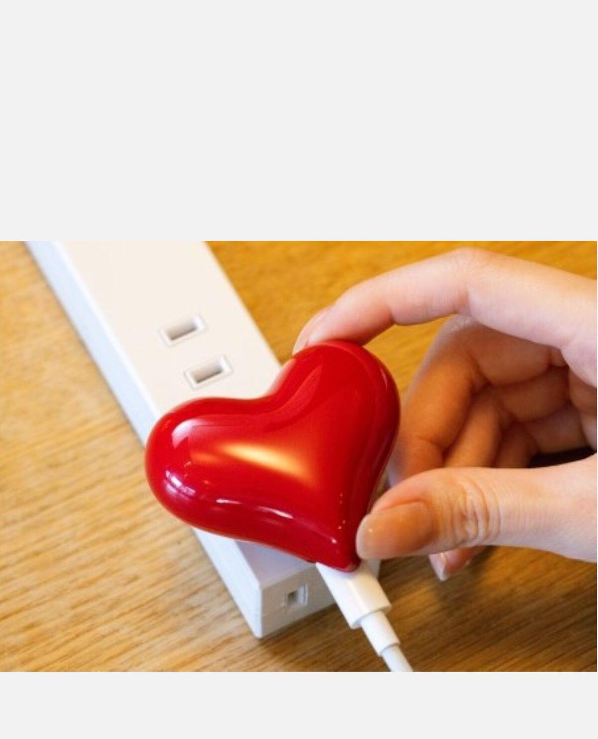 特別仕様 HeartBuds Charge ハート型充電器 くら 特別仕様 HeartBuds Charge ハート型充電器 くら