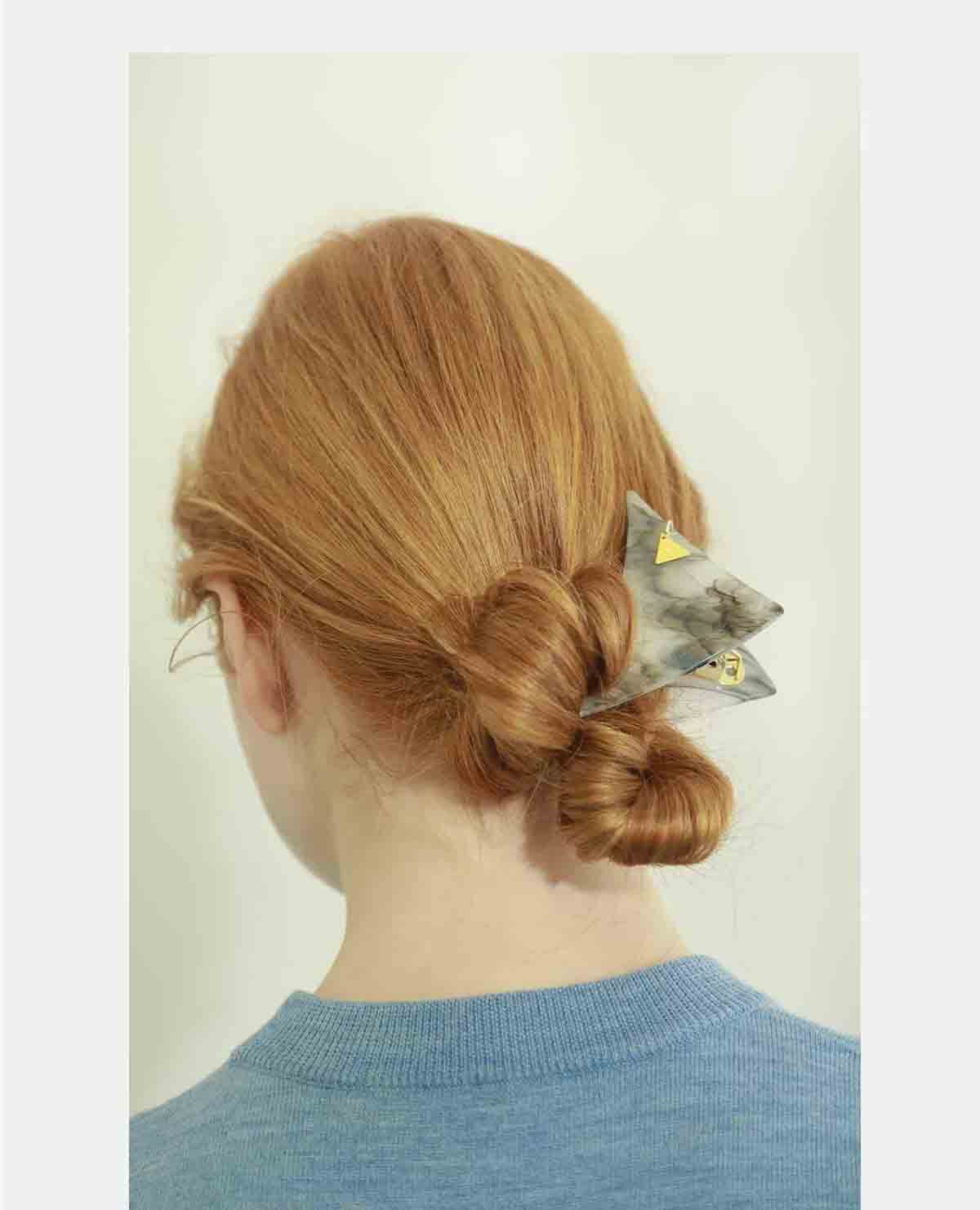 サンカク　ヘアクリップ