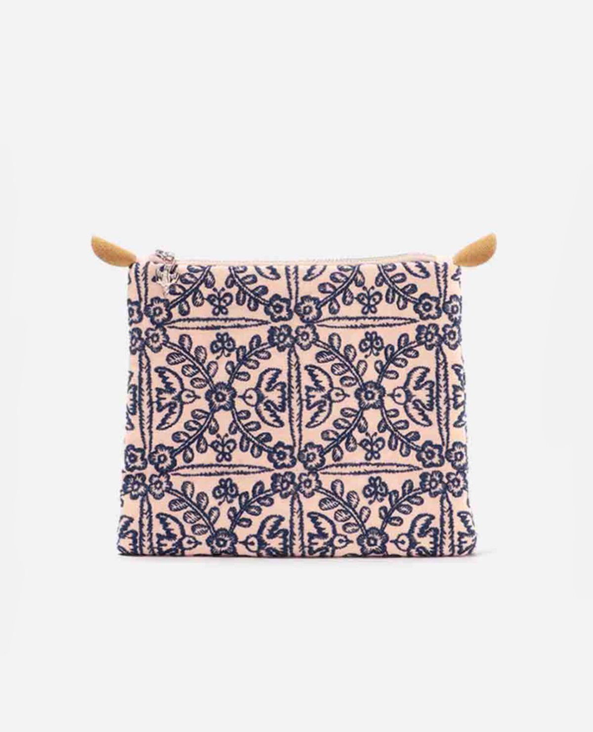 ミナ ポーチ felice Korva pouch|ミナ ミナ ポーチ felice Korva pouch|ミナ