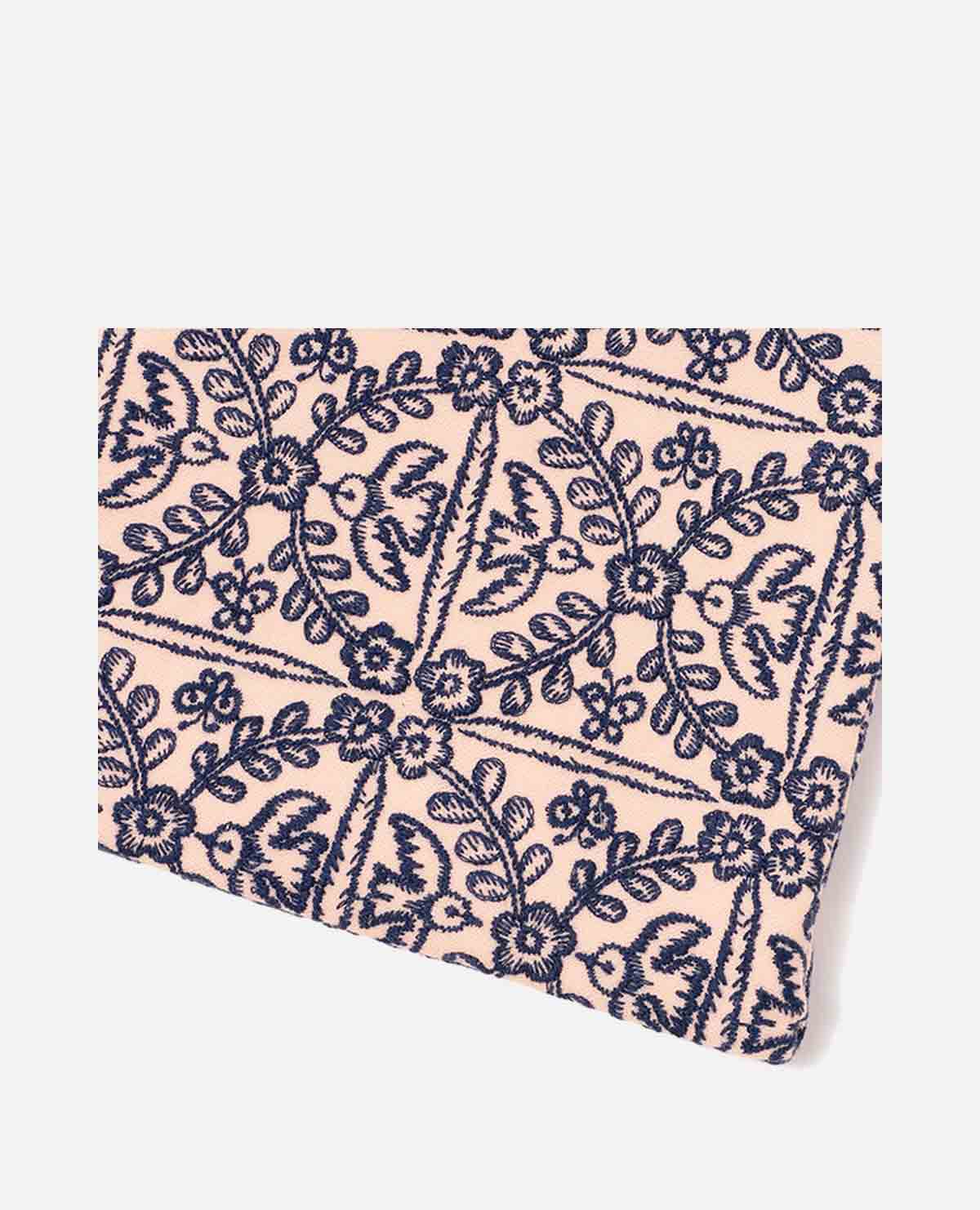 ミナ ポーチ felice Korva pouch|ミナ ミナ ポーチ felice Korva pouch|ミナ