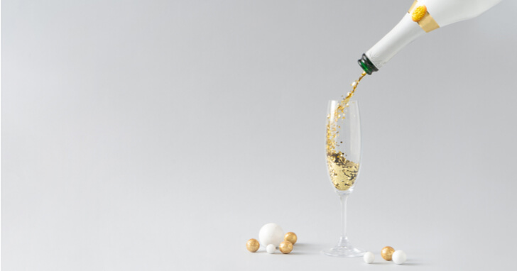 自分のタイミングで満喫しやすい「お酒」