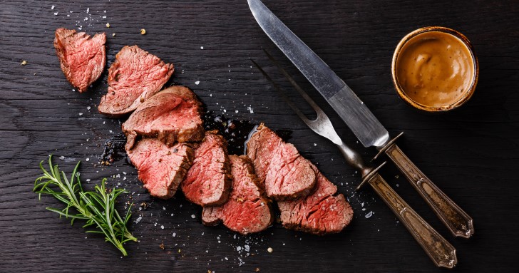 【10,000円～15,000円】で贈る内祝いにおすすめの肉ギフト