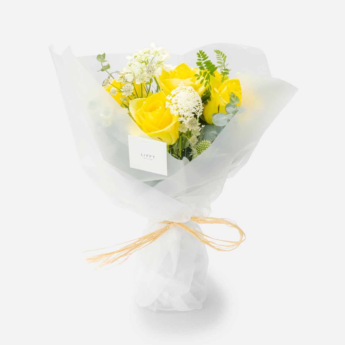 明るく優しいイエローの花ギフト